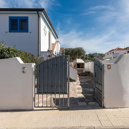 Sottotorre 2 Tatil Evi *